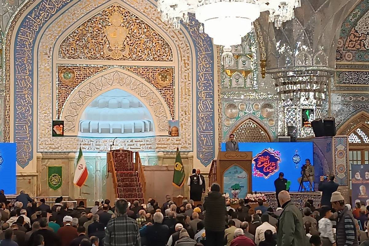 مدیرکل تعاون، کار و رفاه اجتماعی خراسان رضوی گفت: برای دو میلیون ۳۵۰ هزار خانوار خراسان رضوی که شامل شش میلیون و ۷۵۰ هزار نفر می‌شود، طرح کالابرگ در دستور اجرا قرار گرفته تا امکان خرید از ۲۶ هزار و ۷۰۰ فروشگاه رسمی فراهم باشد.