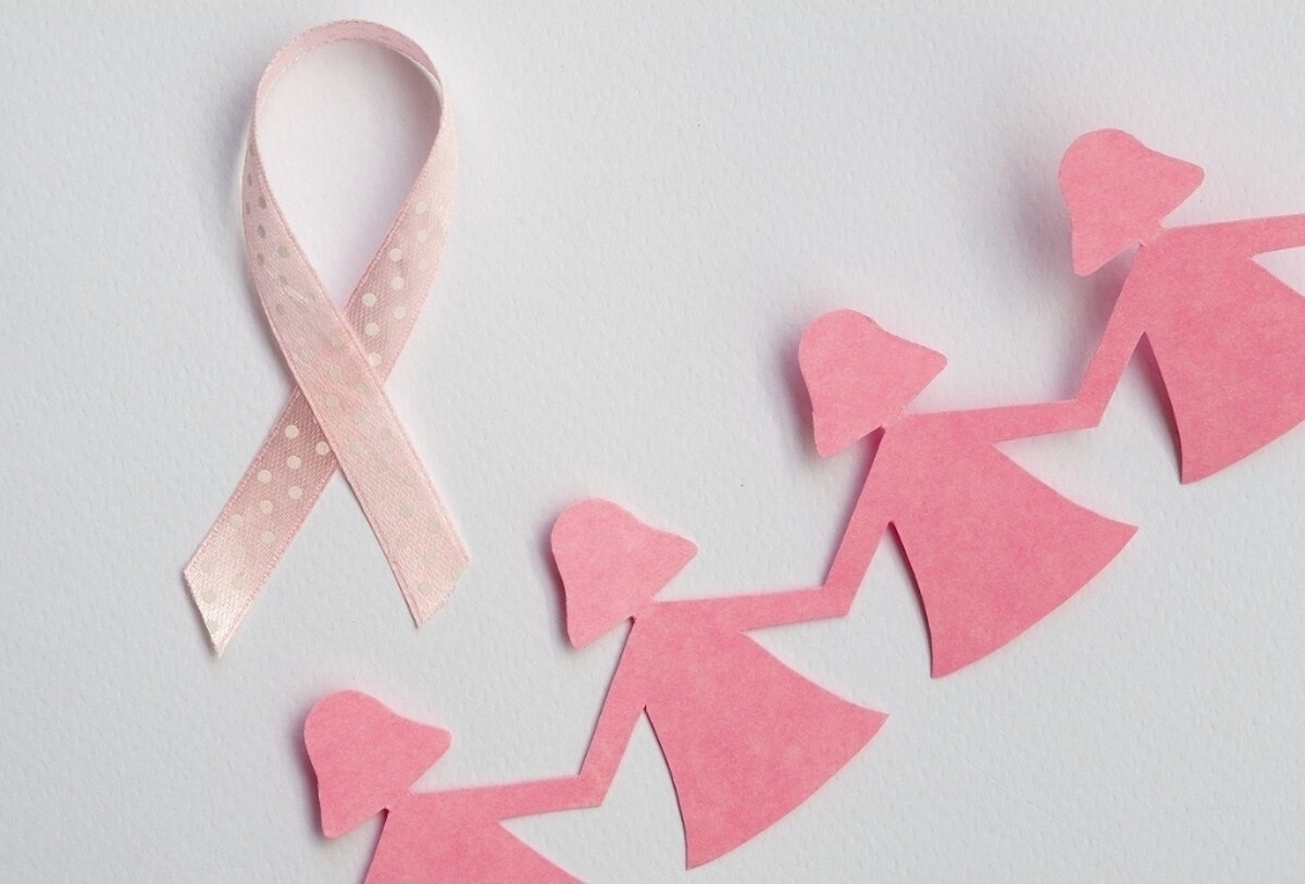 به گفته یک فوق‌تخصص جراحی سرطان، برخلاف تصور عمومی، سرطان سینه یک بیماری ناگهانی و غیرقابل‌کنترل نیست بلکه در بسیاری از موارد با اقدامات ساده پیشگیرانه و تشخیص به‌موقع، قابل مهار و درمان است.