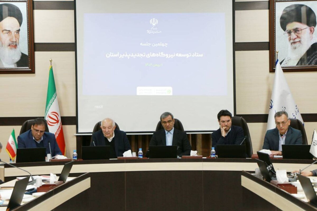 روند توسعه نیروگاه‌های تجدیدپذیر خراسان رضوی شتاب می‌گیرد | اتصال ۲۴۲ مگاوات به شبکه برق استان