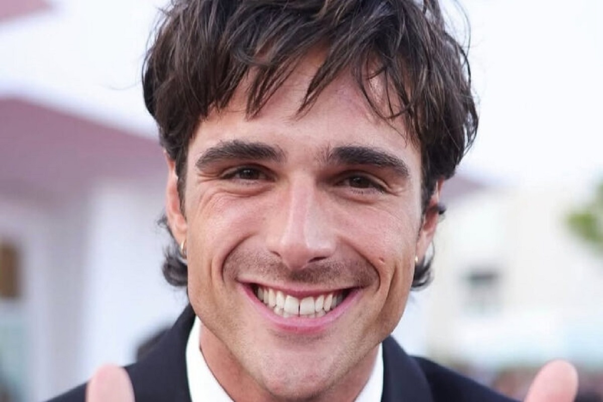 آسیب‌دیدگی «جیکوب الوردی» در پشت صحنه فیلم «بلندی‌های بادگیر»