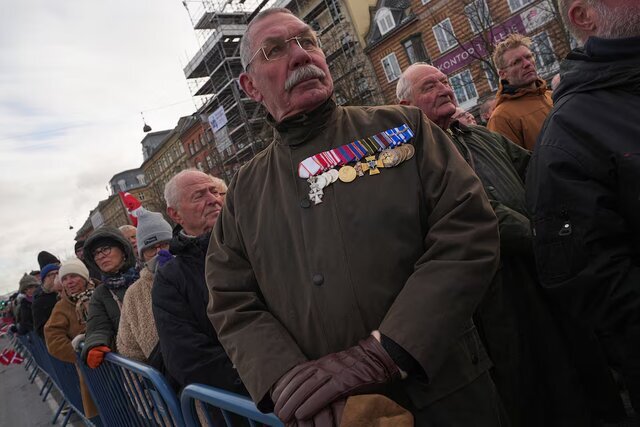 تظاهرات دانمارکی‌های معترض به ترامپ در مقابل سفارت آمریکا