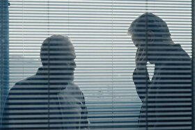 معرفی فیلم «غوطه‌ور» ساخته جواد حکمی با بازی مهران غفوریان | سوژه‌ای تابوشکنانه در جشنواره ۴۴ فجر + عکس، خلاصه داستان، بازیگران