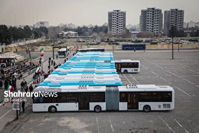 گزارش تصویری | آیین رونمایی از ۲۵ دستگاه اتوبوس جدید در مشهد (۱۲ بهمن ۱۴۰۴)