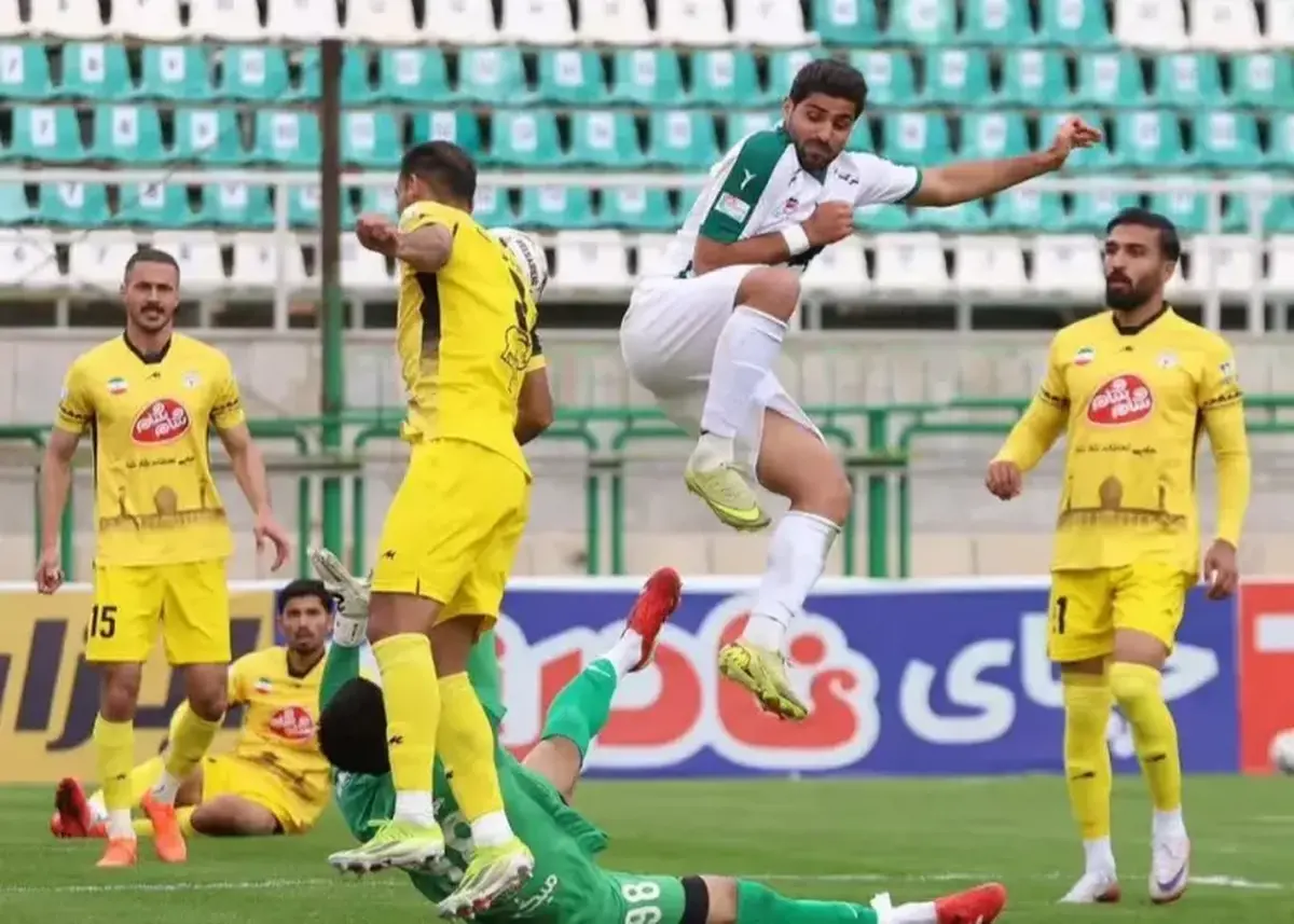 شکایت فوری فجر سپاسی از ذوب&zwnj;آهن | درخواست برد ۳ بر صفر به&zwnj;خاطر یک بازیکن!