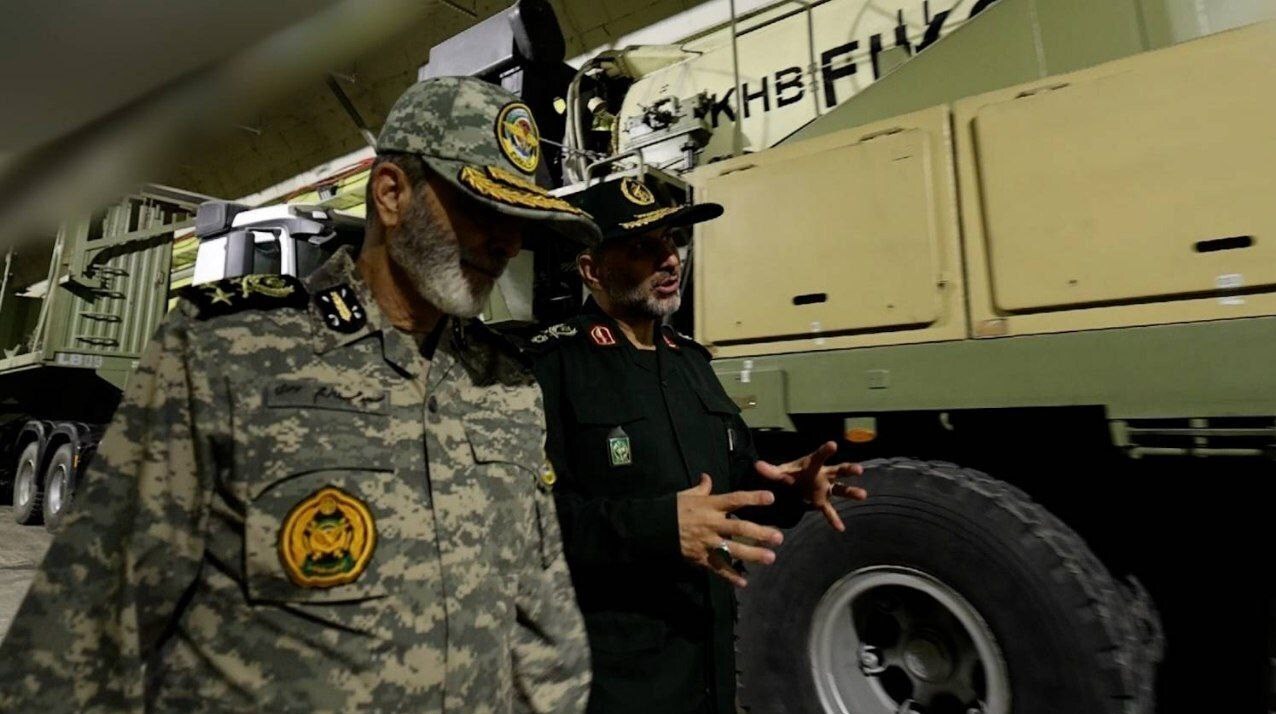 بازدید سرلشکر موسوی از پایگاه موشکی سپاه