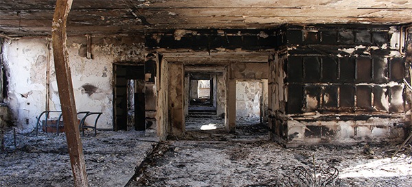 نجات معجزهآسای اهالی خانهای در وکیلآباد مشهد از چنگ اغتشاشگران نجات معجزهآسای اهالی خانهای در وکیلآباد مشهد از چنگ اغتشاشگران