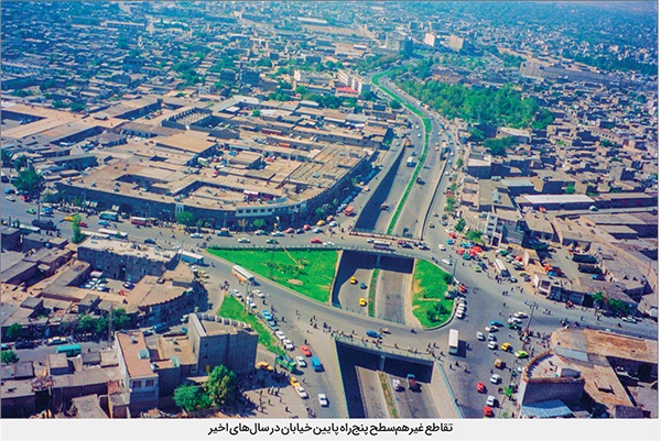 درباره ساخت تقاطع غیرهم‌سطح پنج‌راه پایین‏‌خیابان مشهد و میدان عدالت به مناسبت افتتاح آن در ۲۲ بهمن ۱۳۶۳