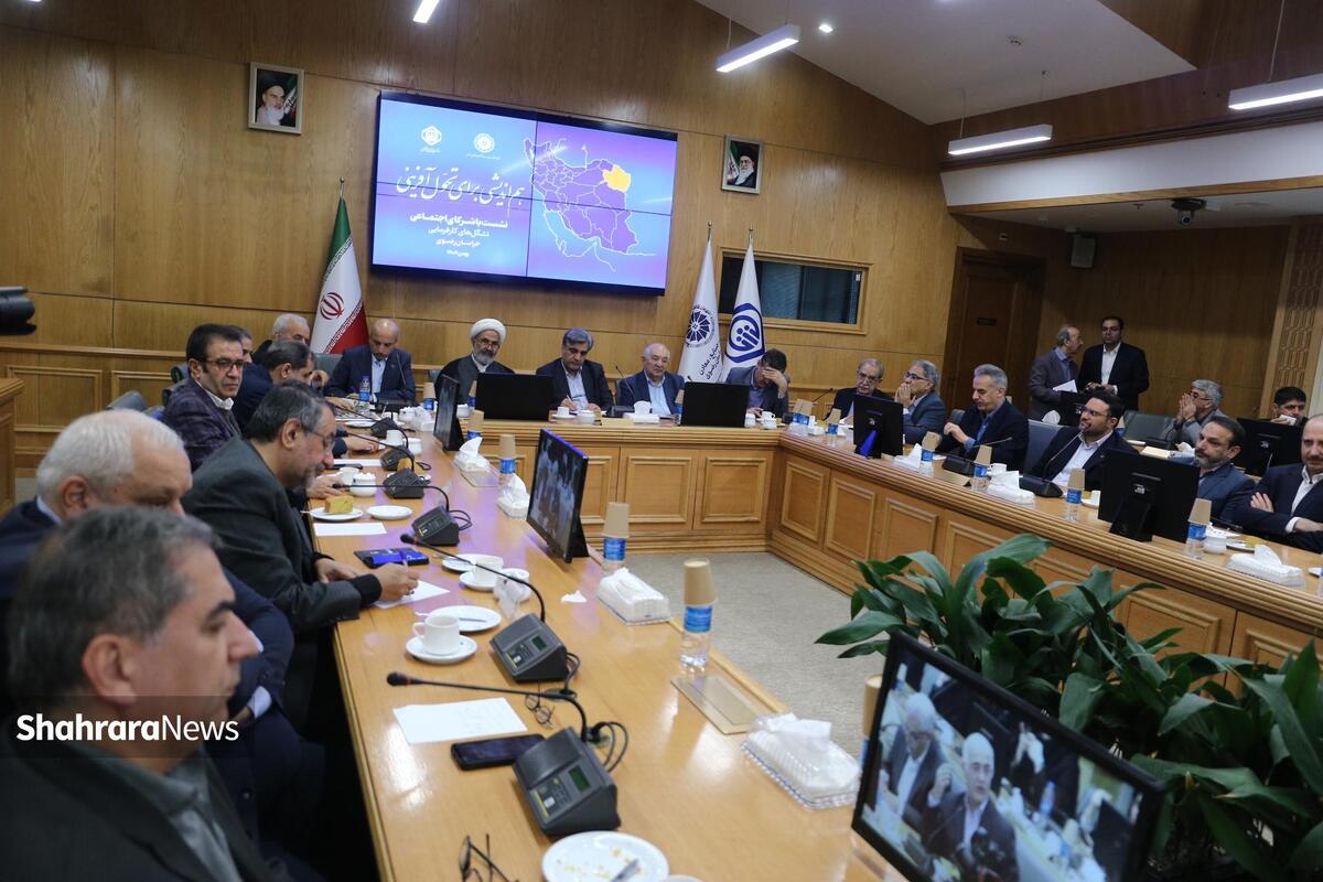 خبرنگاری از فهرست مشاغل سخت و زیان‌آور خارج می‌شود؟