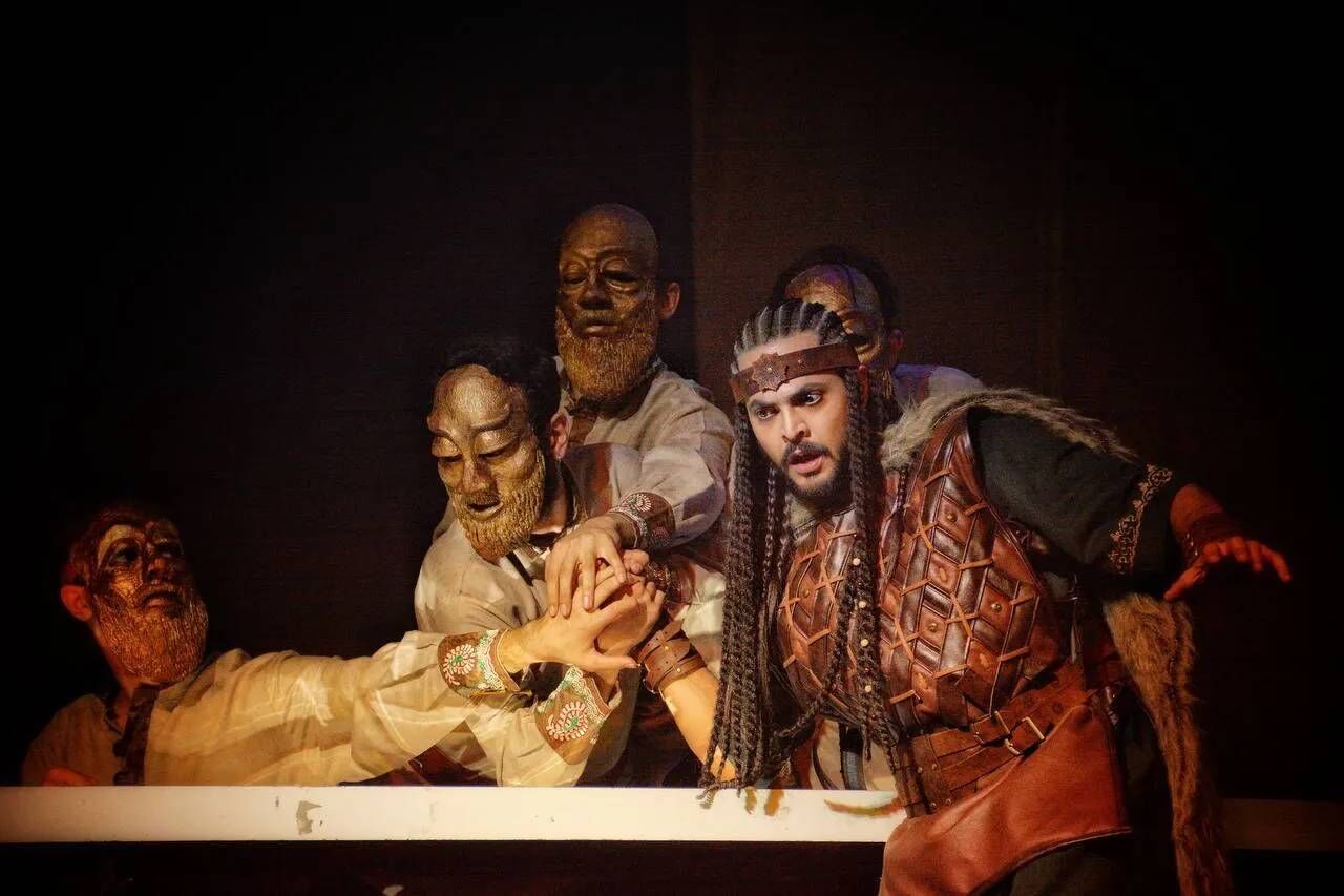 نمایش «هیولاکش» به کارگردانی محمد جهانپا به یزد رسید نمایش «هیولاکش» به کارگردانی محمد جهانپا به یزد رسید