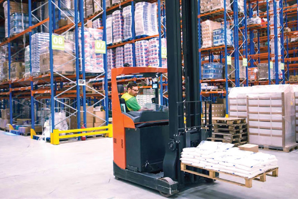 رئیس کمیسیون اصل ۹۰  مجلس: سامانه جامع انبارها؛ چشم بینای دولت برای مقابله با احتکار است