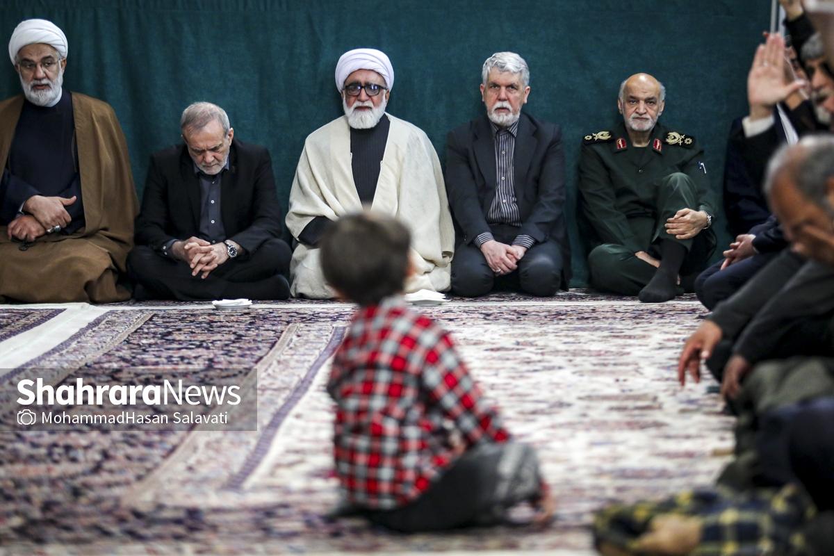 گزارش تصویری | مراسم چهلم شهدای حوادث دی ماه در حرم مطهر رضوی با حضور رئیس جمهور