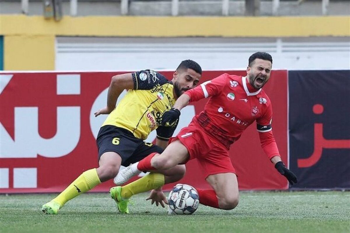 نتیجه بازی پرسپولیس و سپاهان در لیگ برتر (۳ بهمن ۱۴۰۴) + ویدئو گل‌ها | انتقام سرخ‌ها از سپاهان در زمین برفی