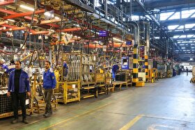 زمستان چگونه ترمز تولید را کشید؟ | بررسی آمار کاهش تولید و فروش صنایع در دی ماه ۱۴۰۴