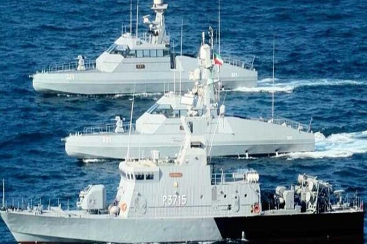 نیروی دریایی کویت و عربستان در چارچوب تقویت یکپارچگی نظامی دریایی میان دو کشور، رزمایش نظامی برگزار کردند.