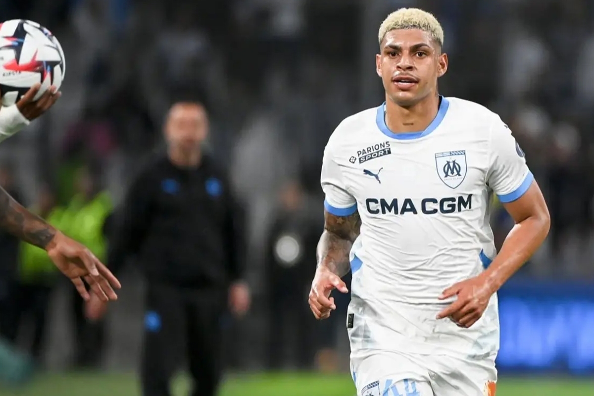 باشگا اینتر با انتقال لوییس هنریکه به بشیکتاش موافقت کرده است.