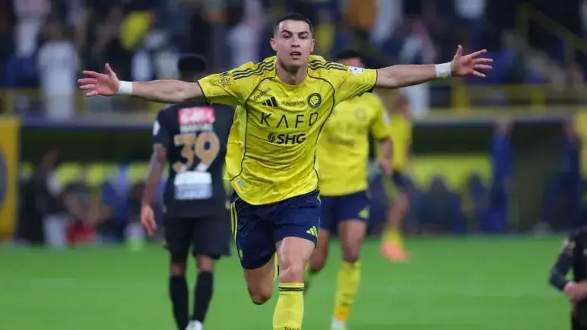 فوق‌ستاره فوتبال پرتغال احتمالاً در چهل‌ویک‌سالگی، رکورد ویژه‌ای را به نام خودش ثبت می‌کند.