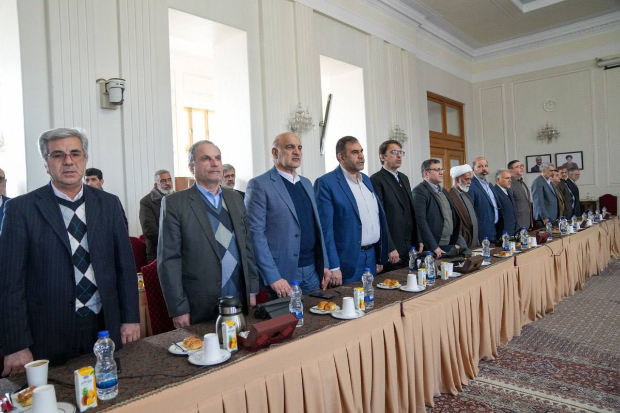 عراقچی در مراسم روز جانباز: موفقیت در عبور از تهدید‌ها مرهون فداکاری شهدا و جانبازان است