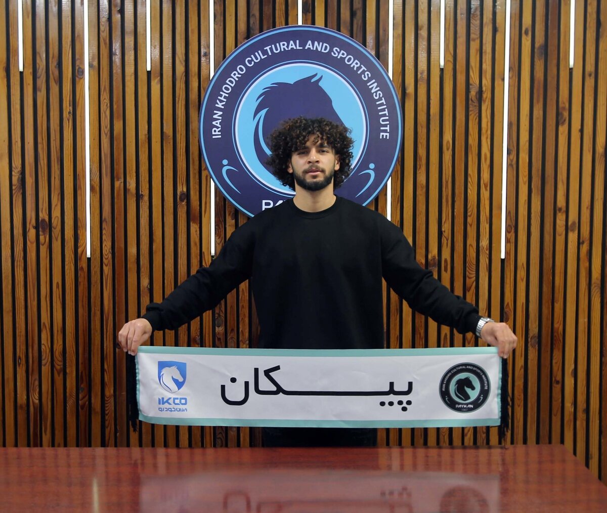 باشگاه پیکان دست به اقدام عجیبی در زمستان فوتبالی ایران زد.