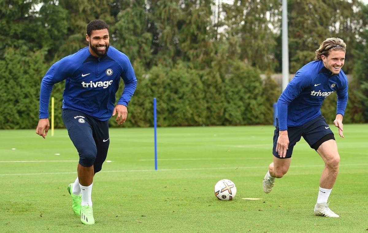 چلسی در ژانویه موفق شد یک ستاره نوظهور را به خدمت بگیرد.