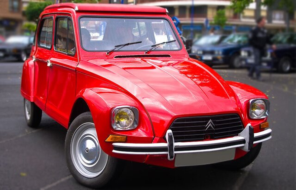 گزارش میدانی از بازار خودروهای قدیمی؛ ژیان و پیکان چند؟