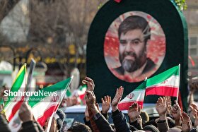 مراسم تشییع پیکر جانباز مدافع حرم و شهید امنیت «مهدی ظریف» در مشهد + فیلم