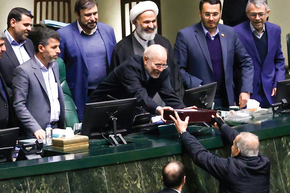 نمایندگان مجلس می‌گویند معیشت و تأمین منابع مالی دولت از اولویت‌های بررسی لایحه بودجه ۱۴۰۵ است.