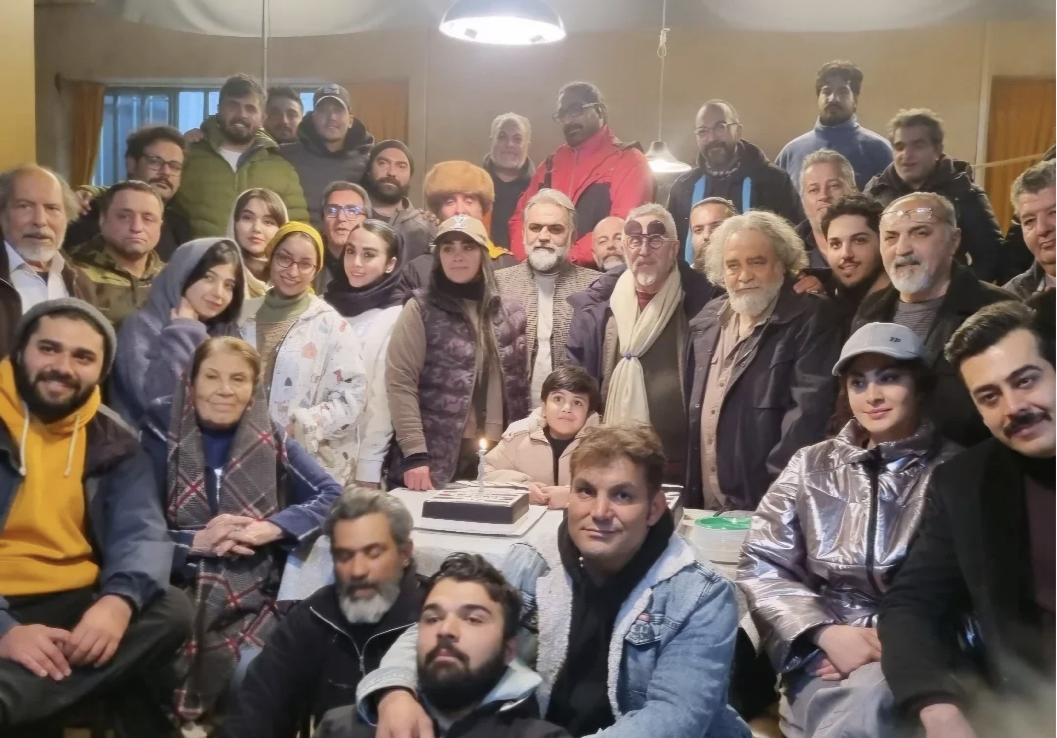 معرفی فیلم «کافه سلطان» از مصطفی رزاق‌کریمی با بازی آزیتا حاجیان و محمدرضا شریفی‌نیا + خلاصه داستان و بازیگران