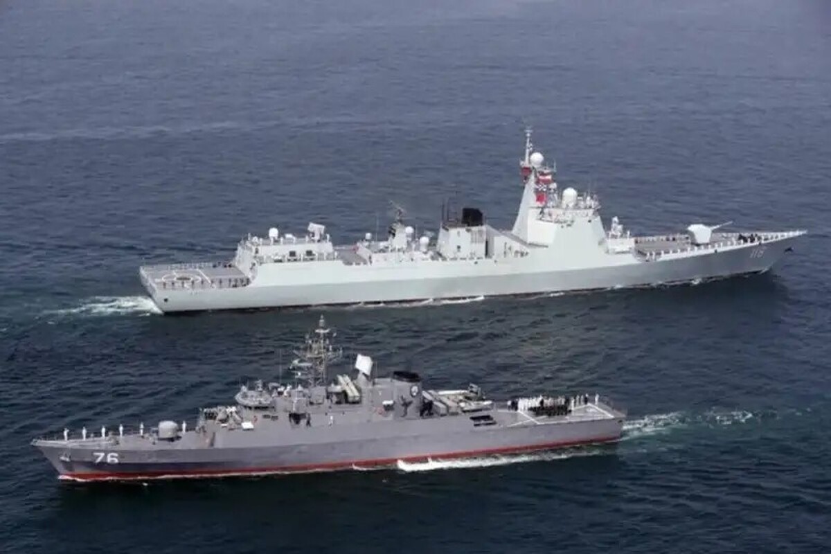 خبرگزاری آسوشیتدپرس مدعی شد که ایران با همکاری چین و روسیه طی روزهای آینده رزمایش دریایی مشترکی برگزار می‌کند.