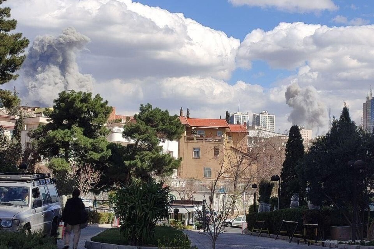 صدای اصابت و چند انفجار در تهران (۱۰ اسفند ۱۴۰۴) + فیلم و عکس