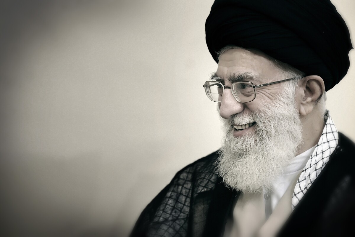 تولیت آستان قدس رضوی: خون پاك رهبر شهید انقلاب، عزت اسلام و عظمت ايران را تضمين و شجره طيبه مقاومت را استوارتر خواهد کرد