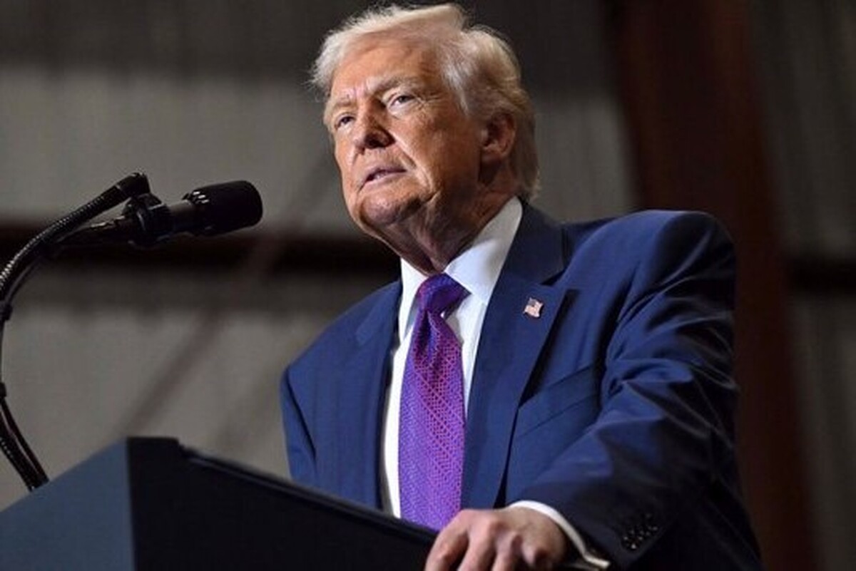 ترامپ: نیروی دریایی ایران بسیار خوب عمل می&zwnj;کند | ۹ کشتی نیروی دریایی را هدف قرار دادیم