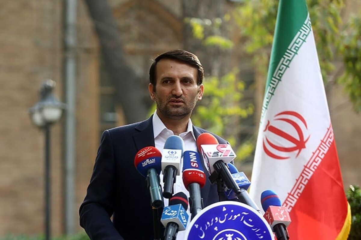 یکی از ساختمان&zwnj;های وزارت آموزش و پرورش در پی حملات رژیم صهیونیستی در تهران از سرویس&zwnj;دهی خارج شد