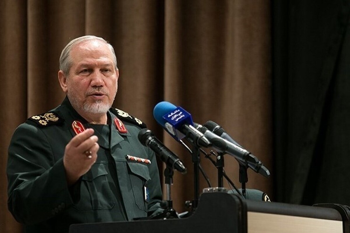 سردار رحیم‌صفوی: محل جلسات نتانیاهو را می‌دانیم | مراکز موشکی موردحمله در کشور ما، تخلیه شده بودند