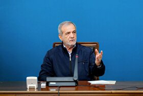 پزشکیان: اختیارات لازم به استان‌ها تفویض می‌شود