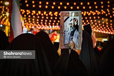 گزارش تصویری | حضور پرشور مردم مشهد در اجتماع خودجوش خونخواهی امام شهید امت ۲