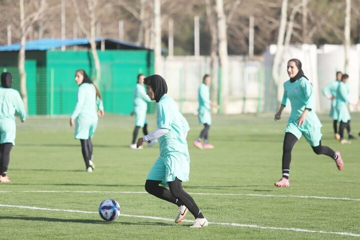 تاج: سلام نظامی و رفتاری فوتبالیست‌های بانوی ایران از نتیجه گرفتن مهم‌تر است