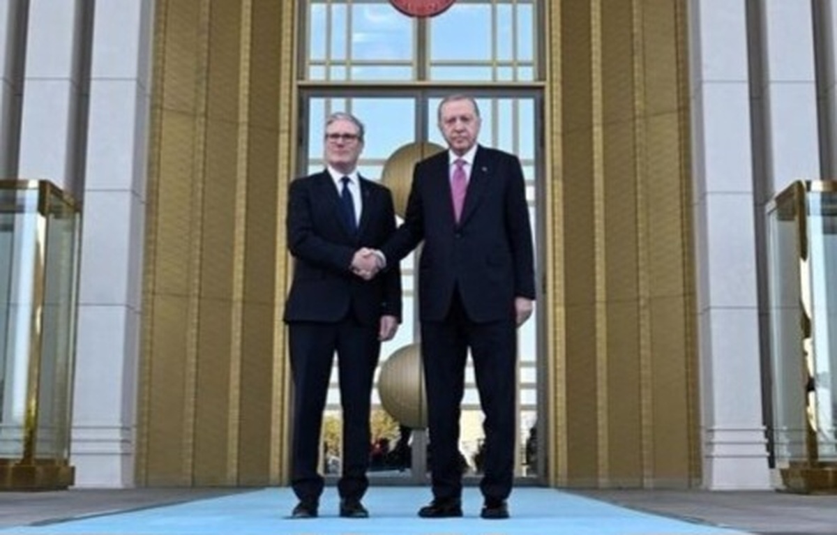 اردوغان و استارمر درباره تحولات منطقه رایزنی کردند