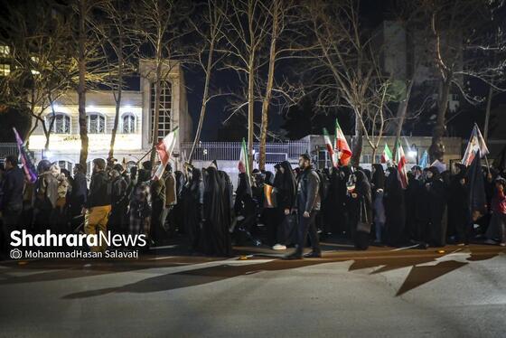شب‌های رمضان در سوگ رهبر شهید گذشت| ملتی بر سجاده خیابان‌ها
