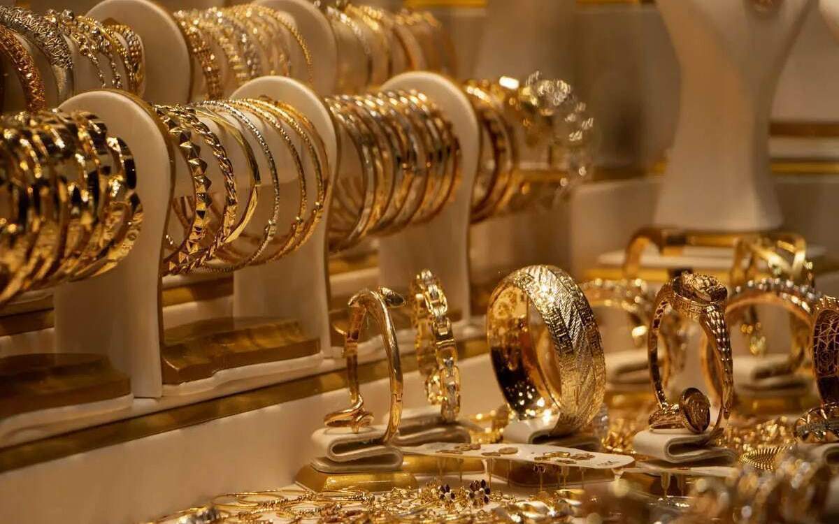 کاهش قیمت طلا، سکه و ارز در مشهد (۱۹ اسفند ۱۴۰۴)