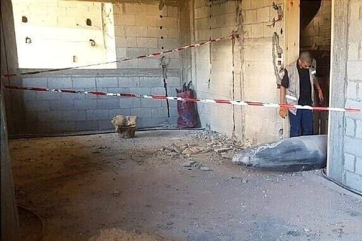 خنثی سازی بمب یک تنی تجاوز هوایی دشمن در منزل شهروند لرستانی