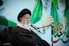 آیت‌الله علم‌الهدی: وفاداری مردم امروز از یاران صدر اسلام پررنگ‌تر است | شب قدر صحنه تجدید بیعت مردم با ولایت است