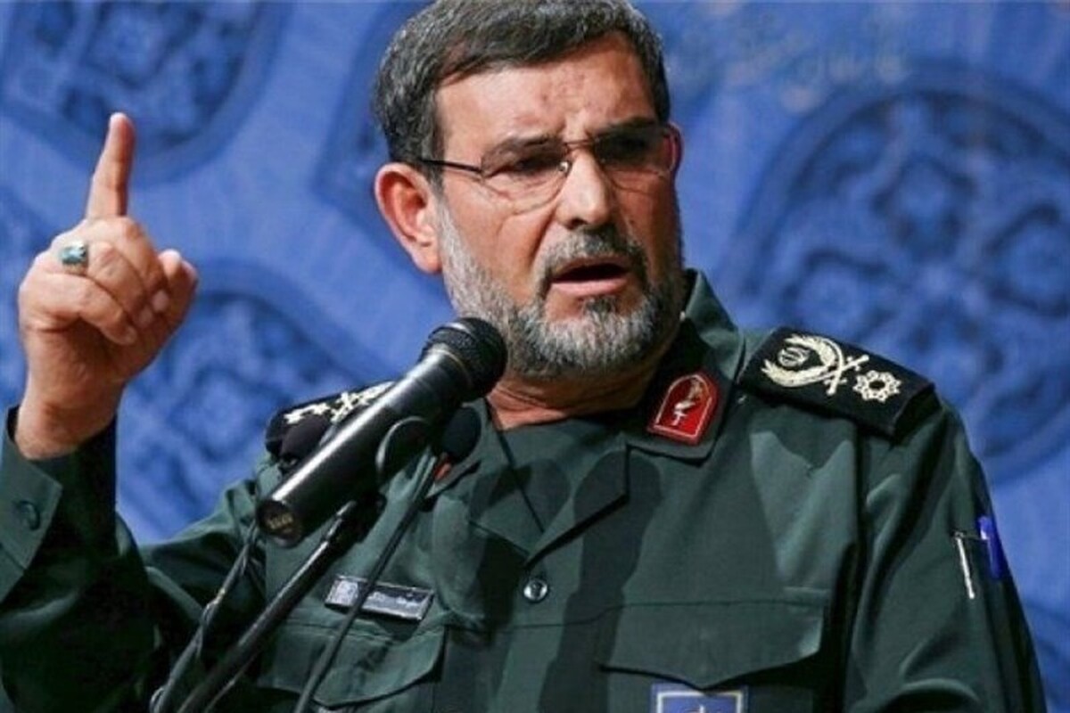 دریادار تنگسیری: با بسته‌ماندن تنگه هرمز، شدیدترین ضربات را به دشمن متجاوز وارد خواهیم کرد