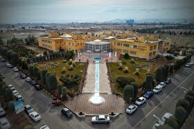 بیعت پارک‌های علم و فناوری، شرکت‌های دانش بنیان و فناوران کشور با رهبر انقلاب