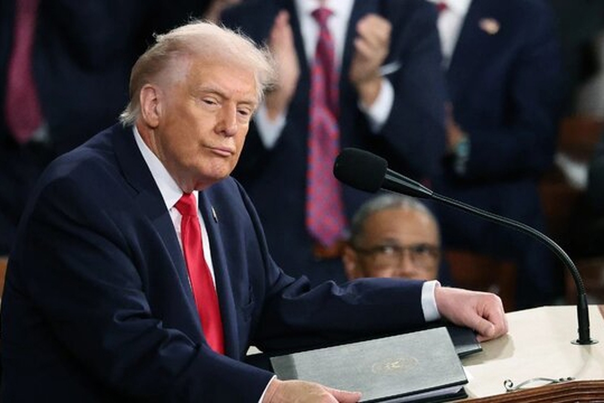 ترامپ مدعی شد: اهداف نظامی در خارک را نابود کردیم | زیرساخت نفتی را هدف نگرفتیم