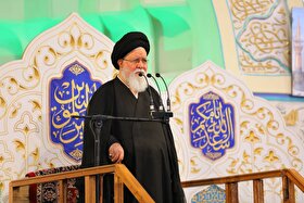 آیت‌الله علم‌الهدی:  حضور پرشور مردم در تجمعات شبانه ستودنی است | ضرورت تداوم خط فکری امام شهید توسط رهبر جدید انقلاب