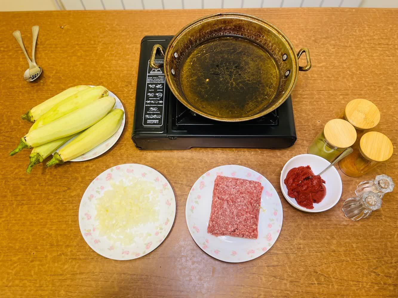 طرز تهیه بادمجان شکم پر در منزل + فیلم طرز تهیه بادمجان شکم پر در منزل + فیلم