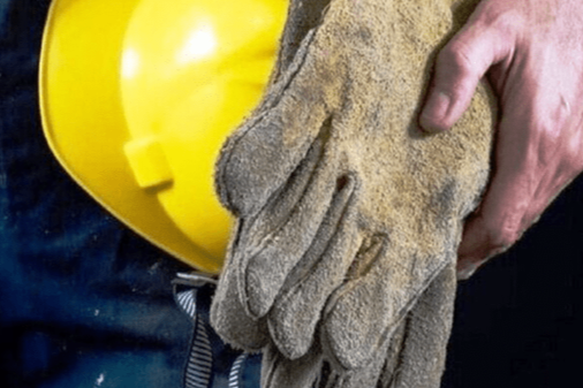 جلسه تعیین دستمزد کارگران آغاز شد (۲۴ اسفند ۱۴۰۴)