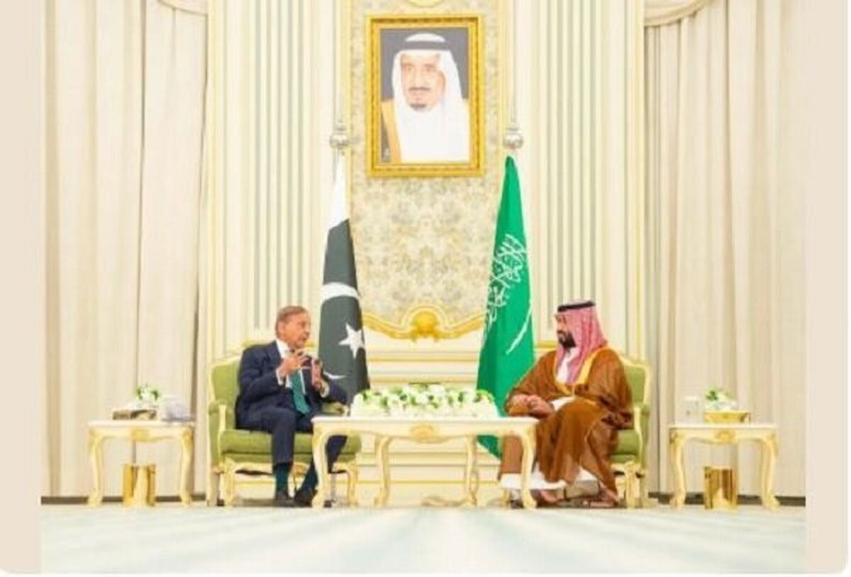 رایزنی مقامات پاکستان و عربستان با محوریت تنش‌زدایی در منطقه