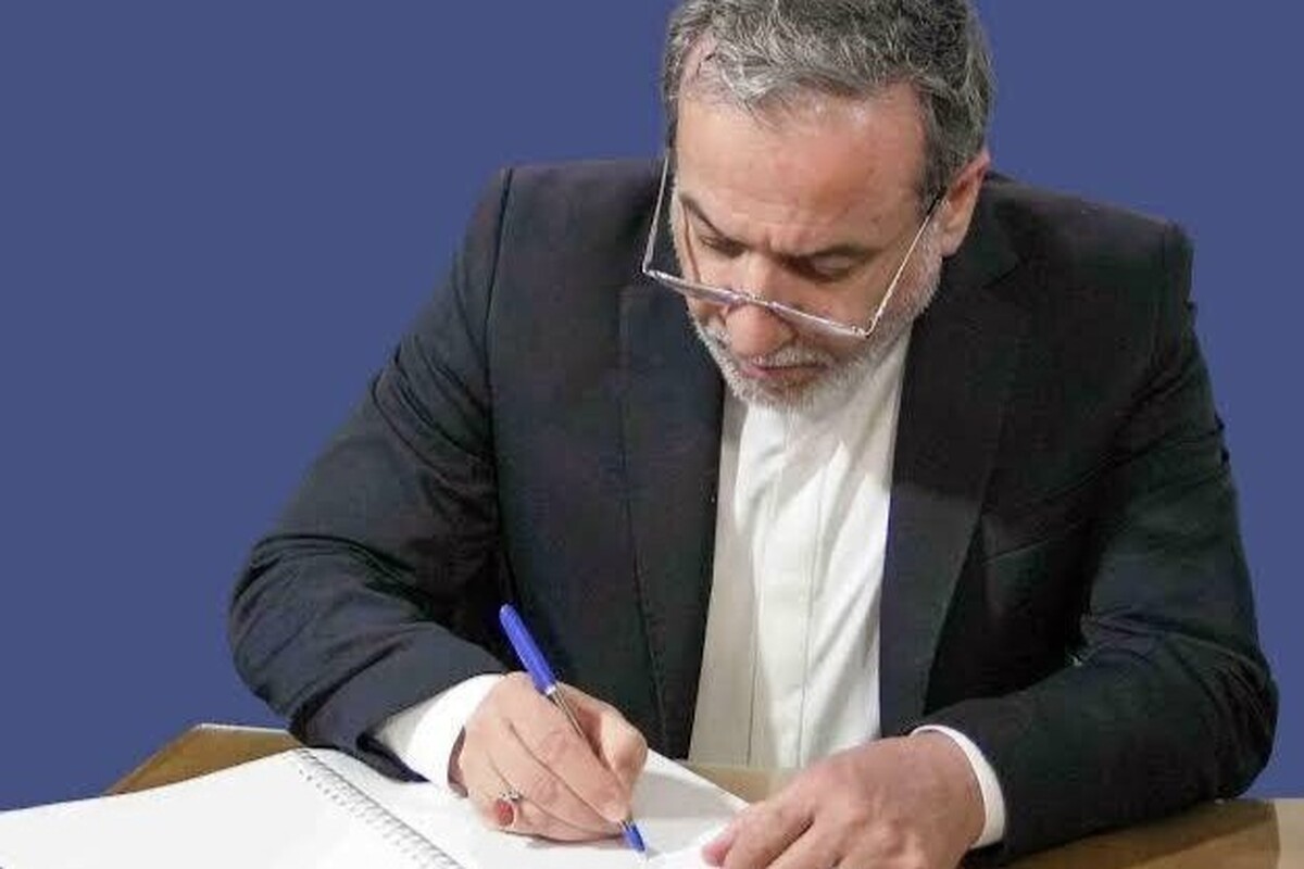 عراقچی: کسانی که به ترامپ مشاوره اشتباه دادند مسئول خون‌های ریخته شده هستند