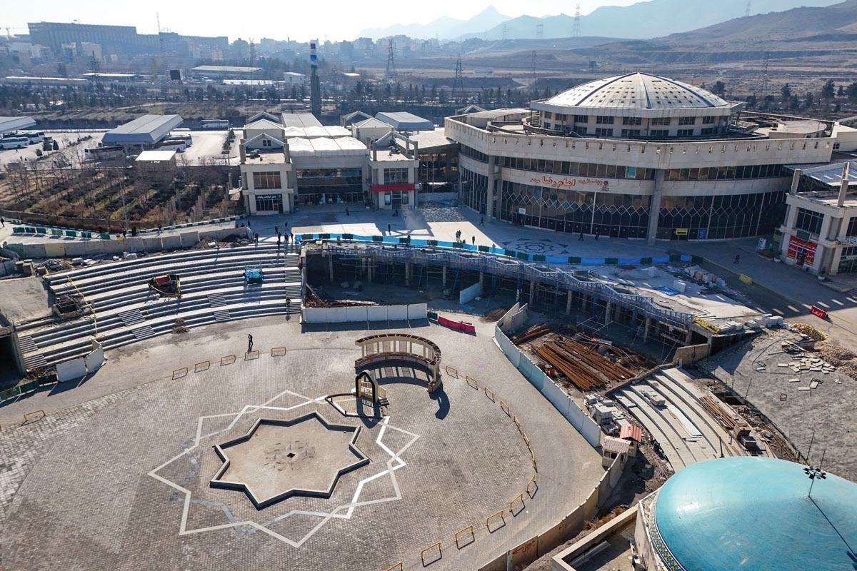 شتاب در اجرای عملیات عمرانی پروژه &laquo;ایوان سلام&raquo; پایانه مسافربری مشهد | این پروژه ایام نوروز ۱۴۰۵ در اختیار زائران و مجاوران قرار می&zwnj;گیرد